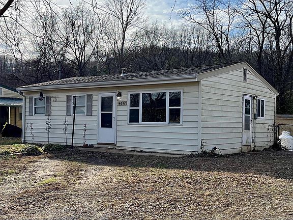 3rd image of 4671 Hillsboro House Springs Rd