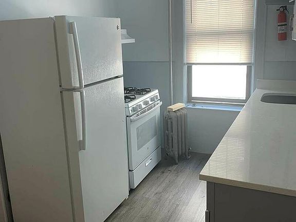 4th image of 32-62 45th St #1R