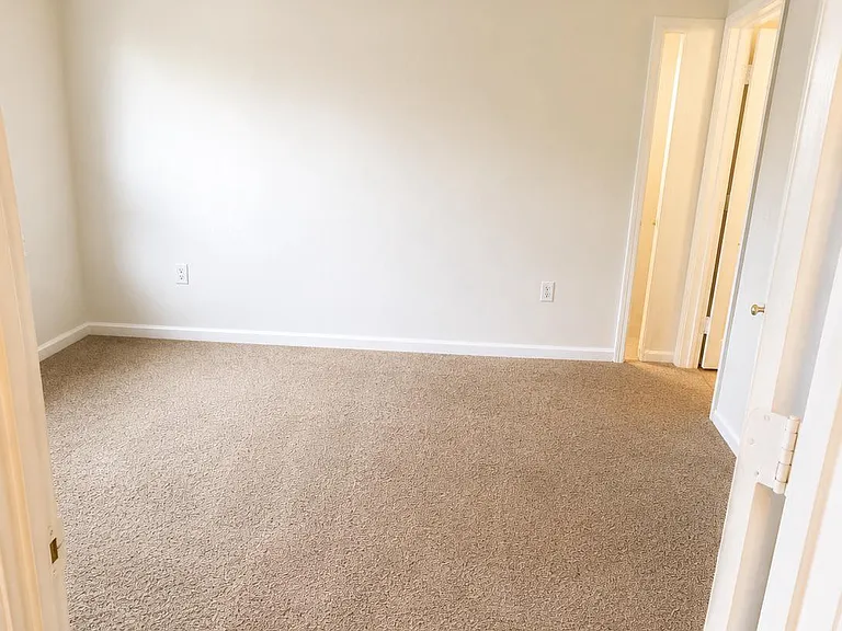 203 W Park Dr — Photo 12