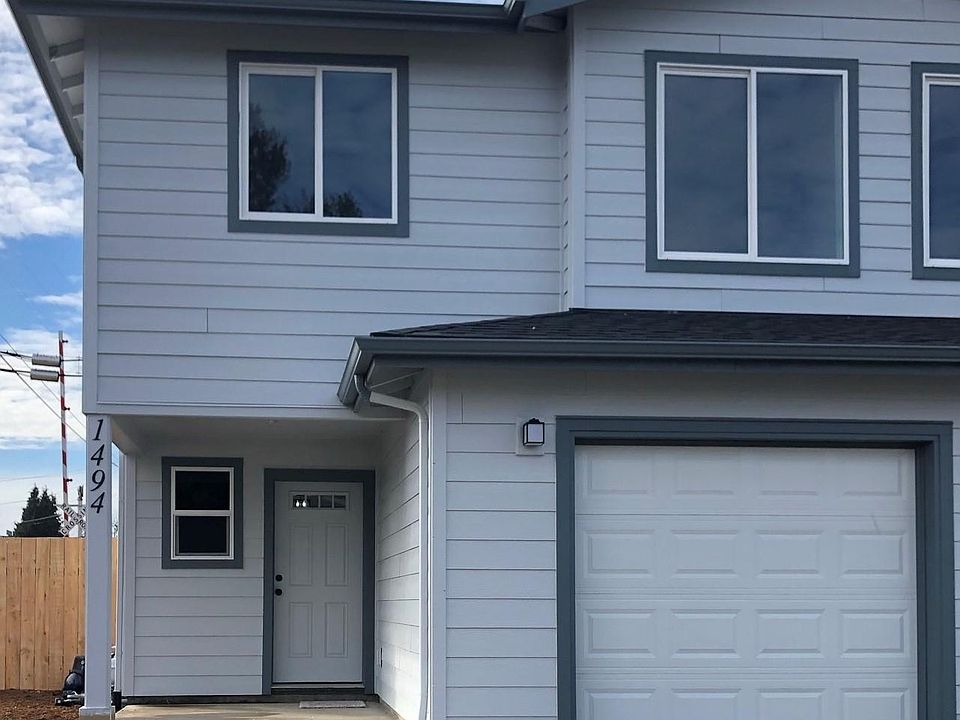 Front of house (different unit)