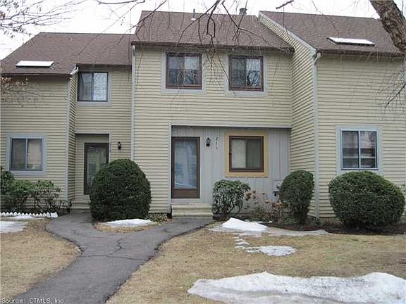 2nd image of 216 Adams Hill Way