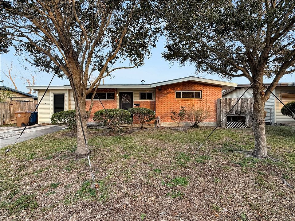 1st image of 1142 Clare Dr