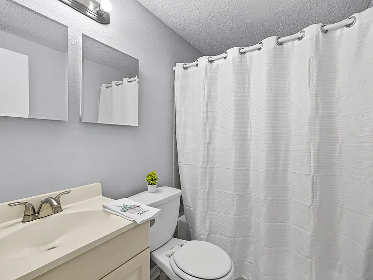 10135 Old Hickory Ln — Photo 11