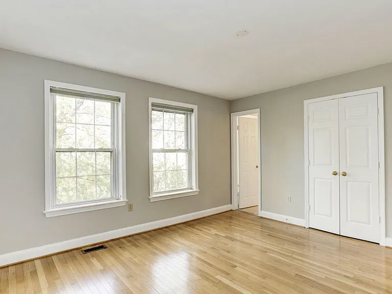 3628 Reservoir Rd NW — Photo 14