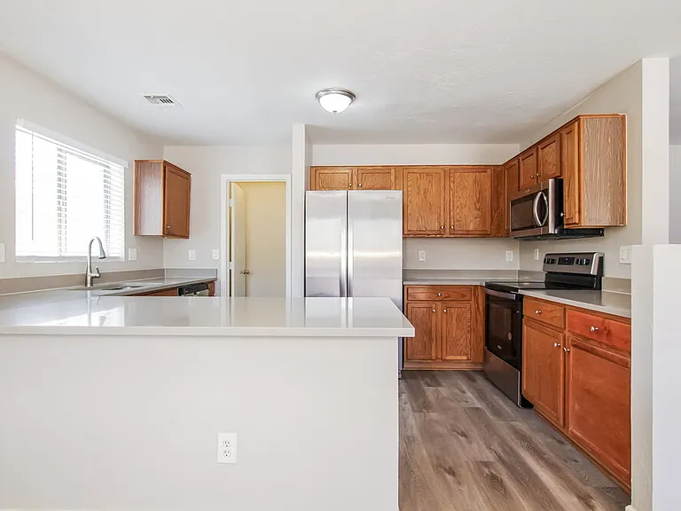 8465 W Riley Rd — Photo 6