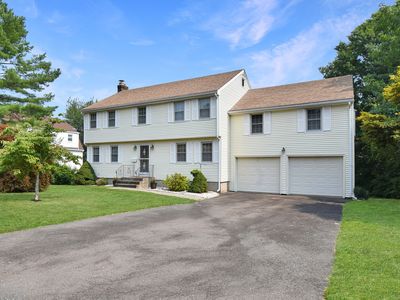 345 Hang Dog Lane, Wethersfield, CT, 06109