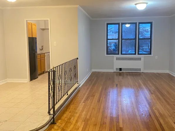 1350 Ocean Parkway image 1 of 20