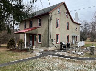2881 Compass Rd, Honey Brook, PA 19344