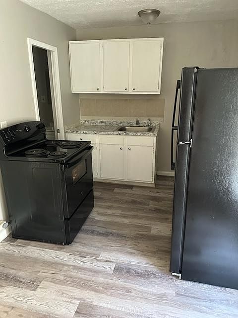 1st image of 2232 Liverpool Ln