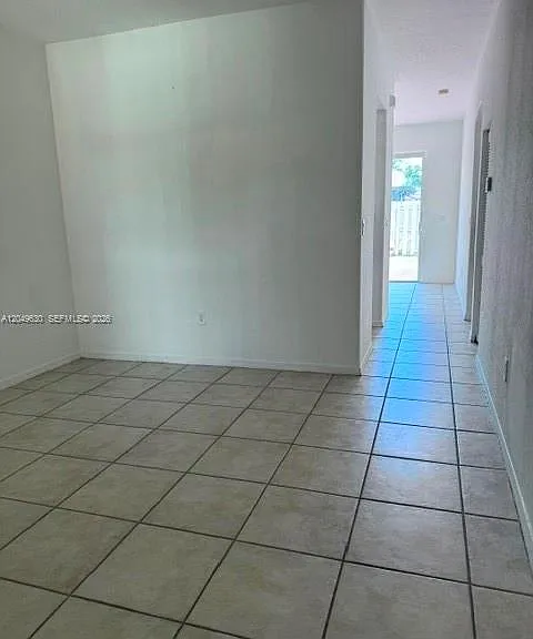 11102 SW 236th Ter — Photo 7
