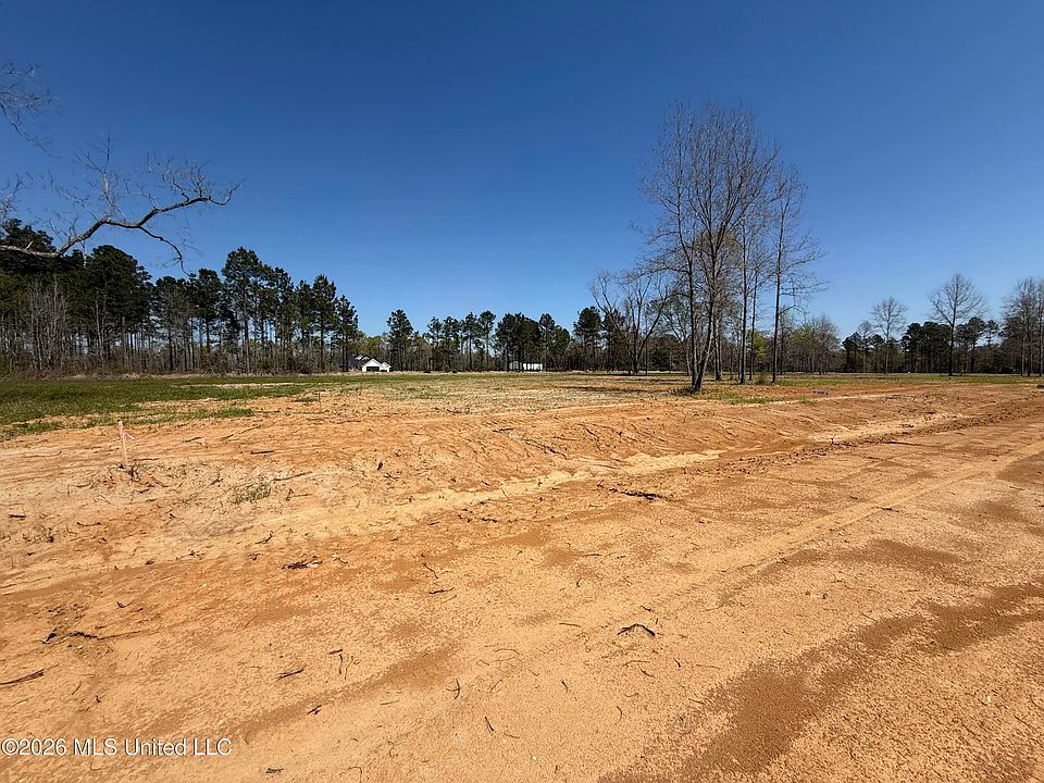 1st image of 2 Oakley Ln