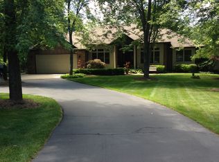 29 N Baldwin Rd, Oxford, MI 48371