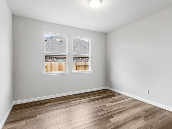 Westland Ranch - Edison Interior Image 5