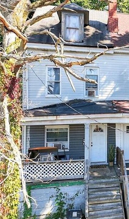 1st image of 518 Carolyn Ave