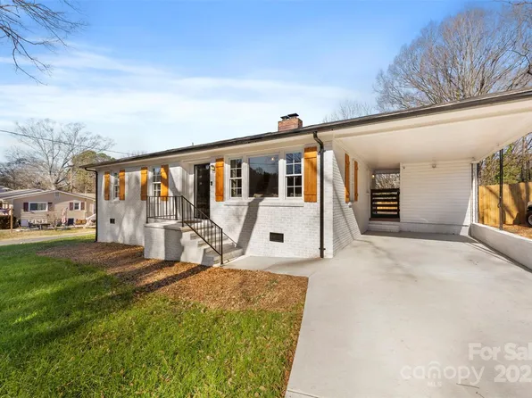 628 Westway Dr, Gastonia, NC 28054