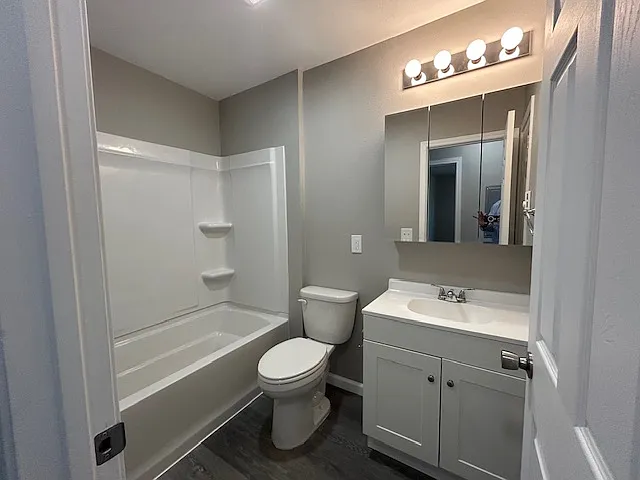 1401 Brooke Park Dr — Photo 11