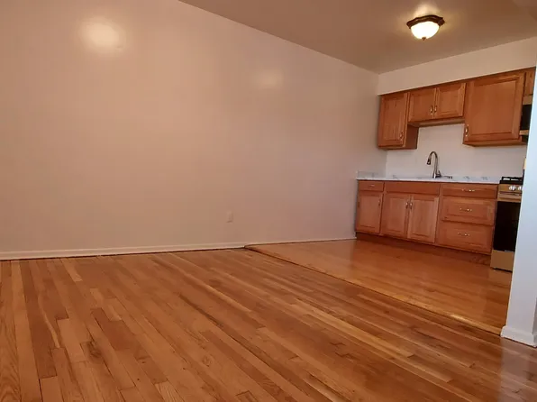 (undisclosed Address), Lodi, NJ 07644