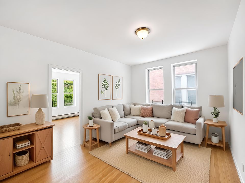 1st image of 2826 W 35th St #1C