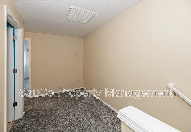 19878 Kendall Ln — Photo 10
