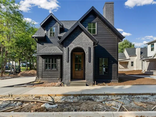 210 4th St, Fayetteville, AR 72701