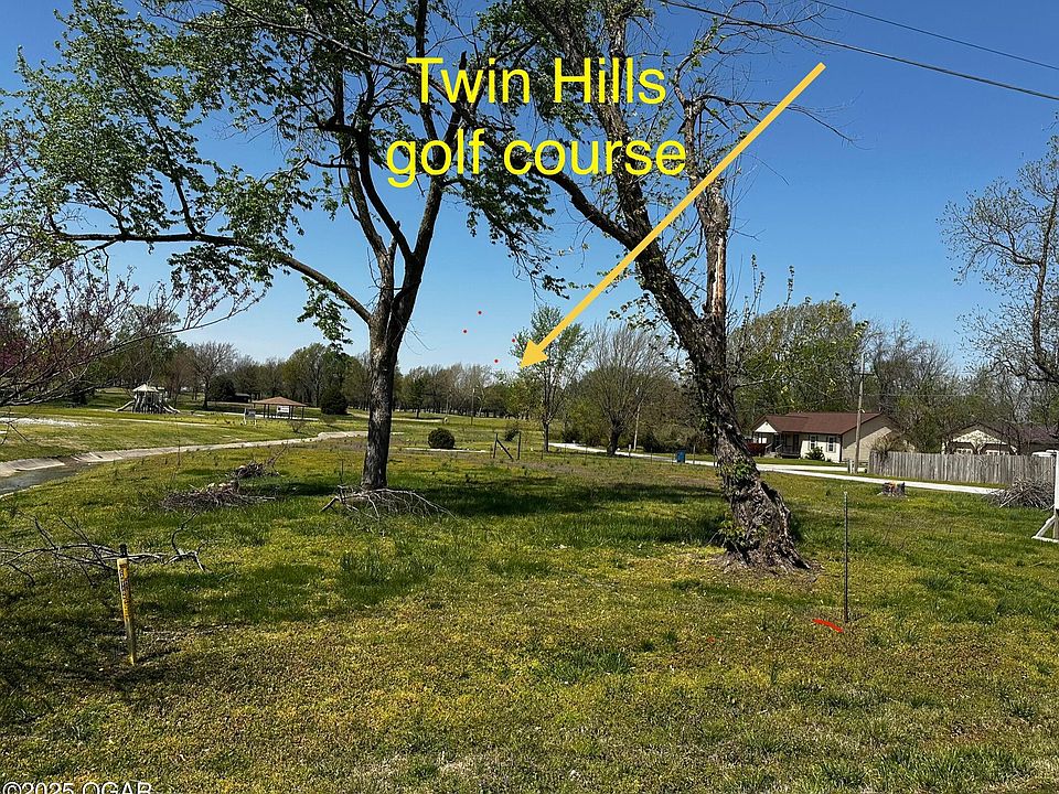 2nd image of 2304 Iron Gates Rd