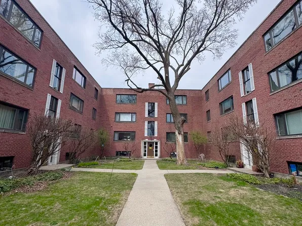 2623 Central St APT 2E, Evanston, IL 60201