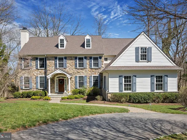 741 Panorama Rd, Villanova, PA 19085
