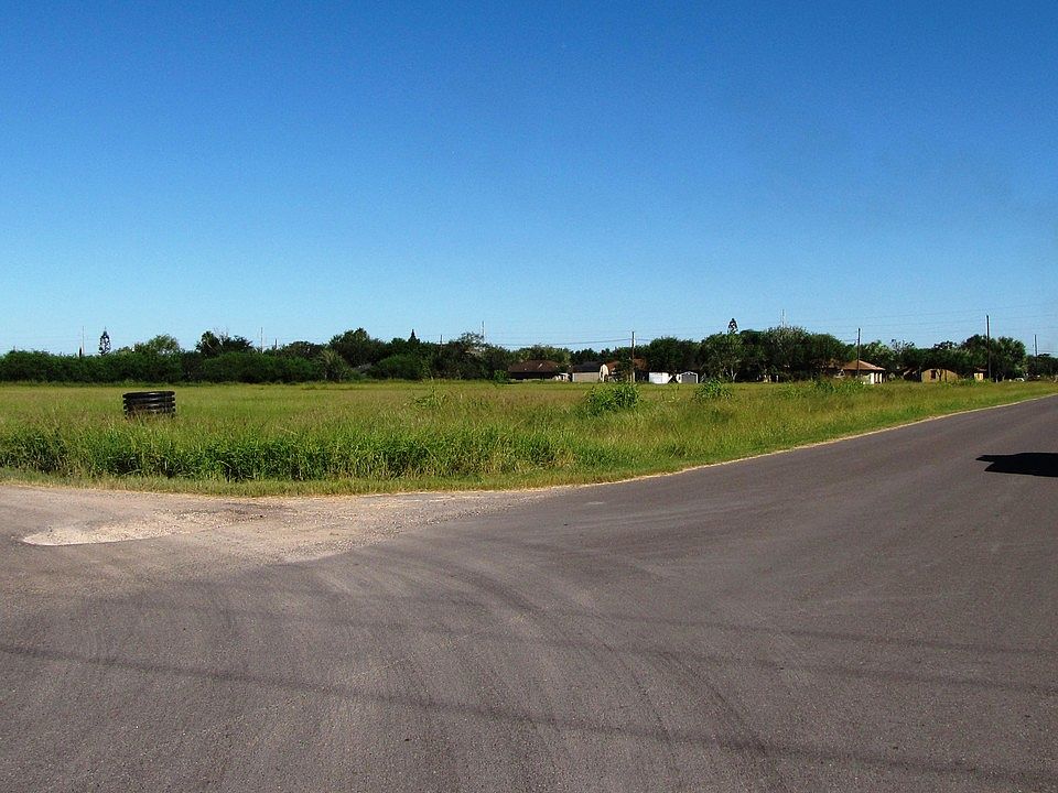 2nd image of Robertson Rd