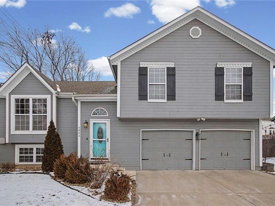 4803 NW Pennington Ln, Blue Springs, MO 64015