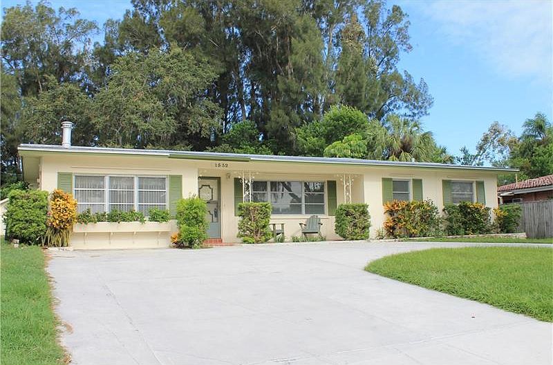 1st image of 1532 S Betty Ln