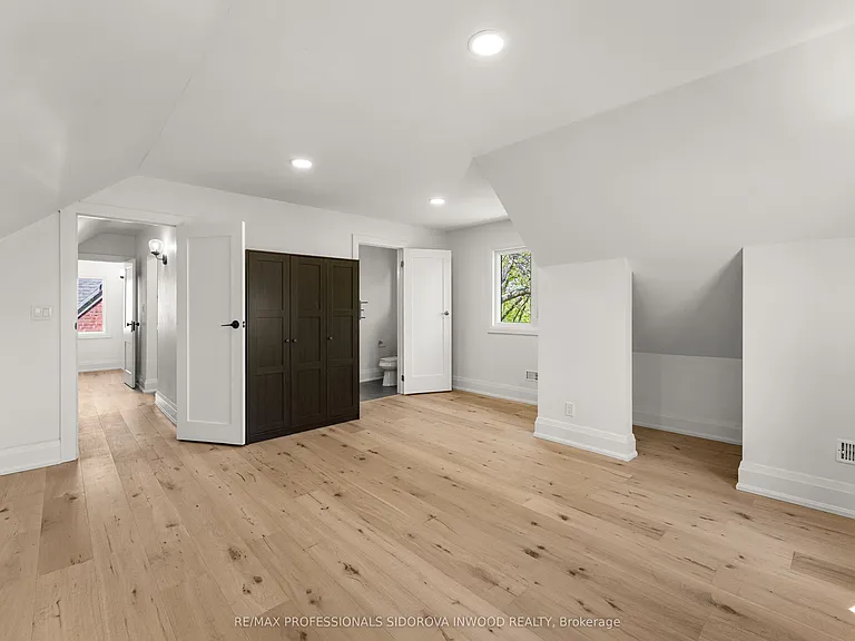 27 Palisades — Photo 18