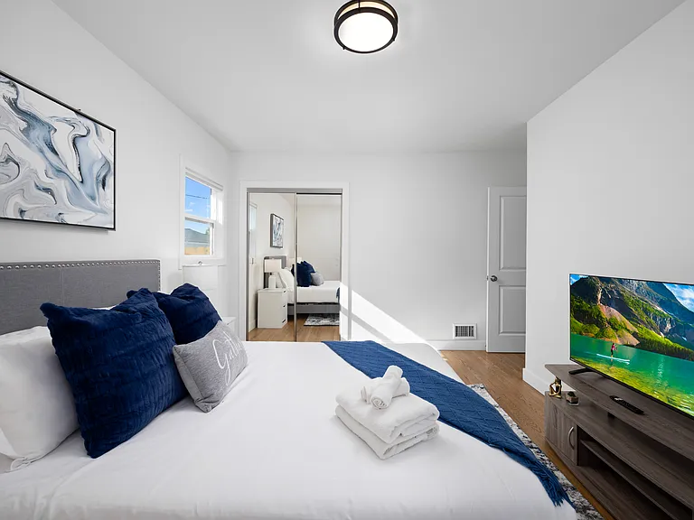 18132 Rainier Dr — Photo 25