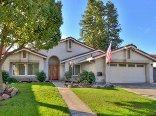 9928 Rio Cosumnes Cir, Elk Grove, CA 95624