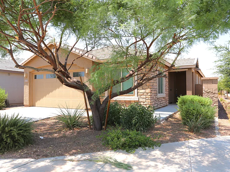 9210 W Willow Bend Ln — Photo 5