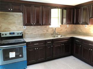 809 Gatefield Ln, Chesapeake, VA 23322