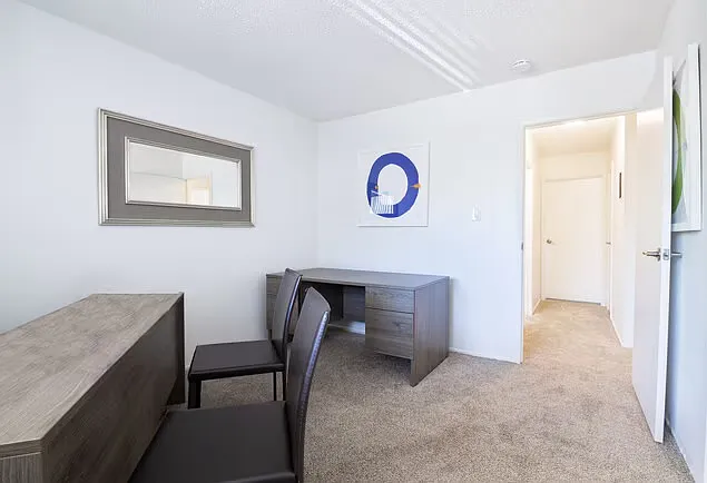Sandpiper Cove Apartments — Photo 2