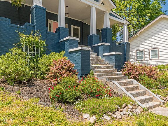5th image of 639 Willard Ave SW