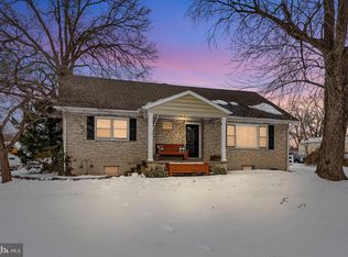 817 Buchert Rd, Pottstown, PA 19464