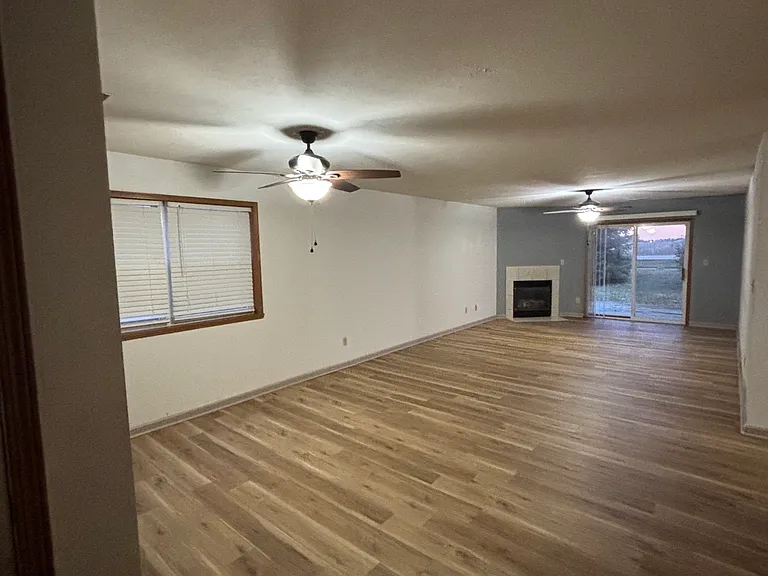 7326 Shillington Dr — Photo 4