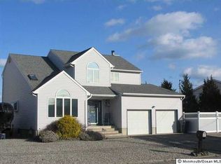 145 Royal Dr, Brick, NJ 08723
