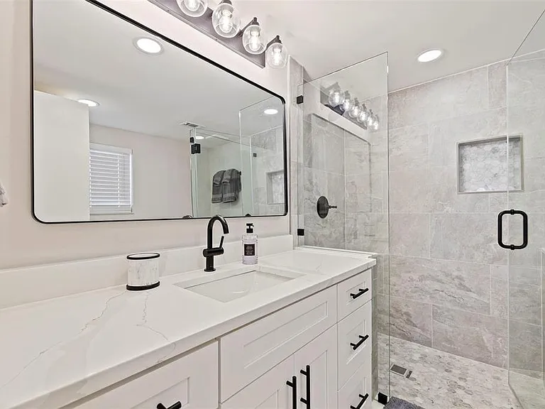 4950 Gulf Blvd #404 — Photo 33