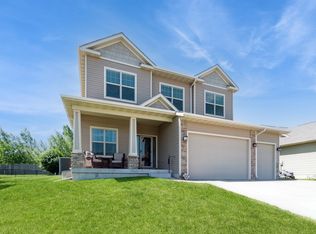 1726 S 14th St, Adel, IA 50003