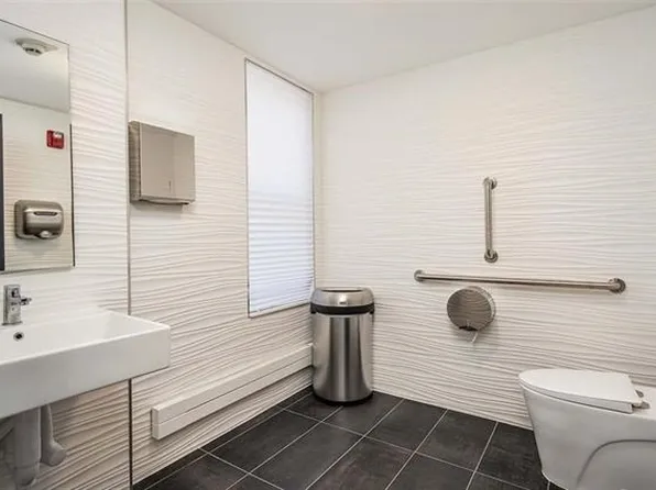 89 Hudson Street image 18 of 21