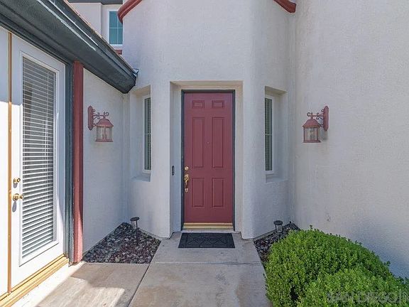2nd image of 45256 Chateau Ct