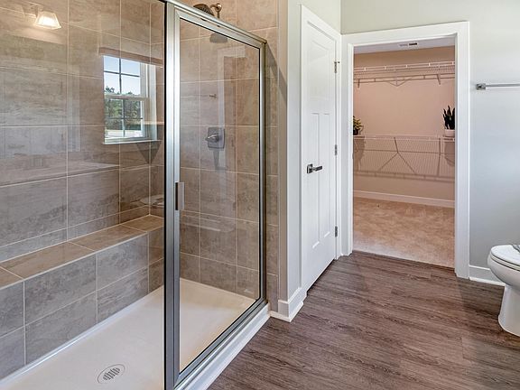 En Suite Bathroom