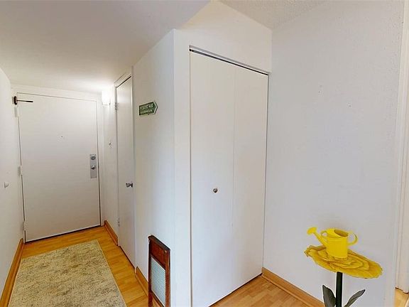 4th image of 2120 Greentree Rd APT 102E