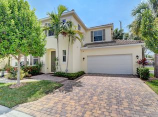 3638 Whispering Cypress Ln, Boynton Beach, FL 33435
