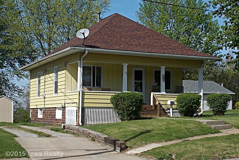 1st image of 1103 E Marion St