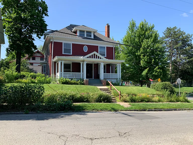 4157 Davenport St — Photo 1