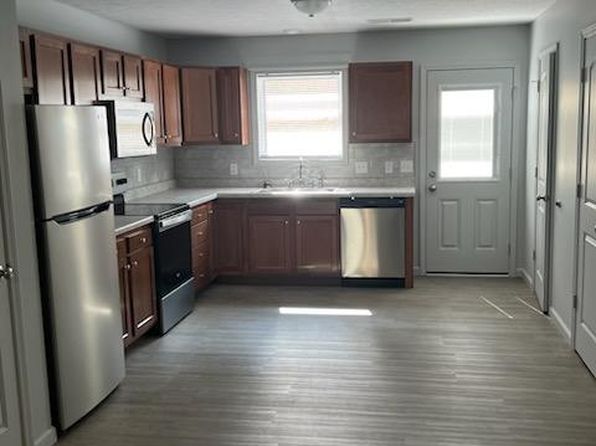 41 Greentree Dr, Shinnston, WV